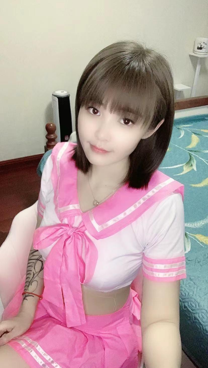 清新小妹刚下水，眼睛会说话，清纯大方特别听话